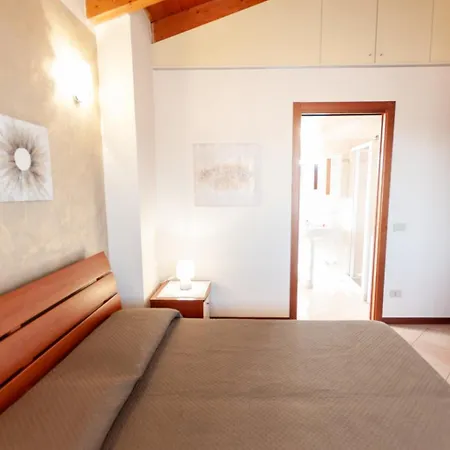 Apartamento Dora's Desenzano del Garda